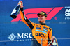 GP AUSTRIA, Gara winner Lando Norris (GBR) McLaren celebrates on the podium.

29.06.2025. Formula 1 World Championship, Rd 11, Austrian Grand Prix, Spielberg, Austria, Gara Day.

- www.xpbimages.com, EMail: requests@xpbimages.com © Copyright: Batchelor / XPB Images