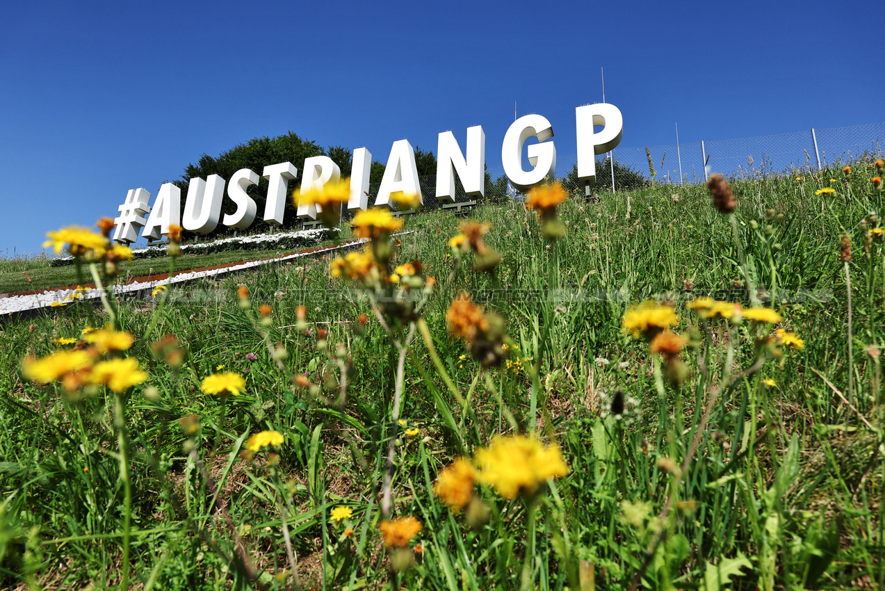 GP AUSTRIA, Circuit Atmosfera - #AustrianGP.

26.06.2025. Formula 1 World Championship, Rd 11, Austrian Grand Prix, Spielberg, Austria, Preparation Day.

- www.xpbimages.com, EMail: requests@xpbimages.com © Copyright: Moy / XPB Images