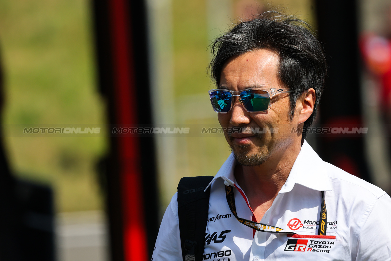 GP AUSTRIA, Ayao Komatsu (JPN) Haas F1 Team Principal
26.06.2025. Formula 1 World Championship, Rd 11, Austrian Grand Prix, Spielberg, Austria, Preparation Day.
- www.xpbimages.com, EMail: requests@xpbimages.com © Copyright: Charniaux / XPB Images