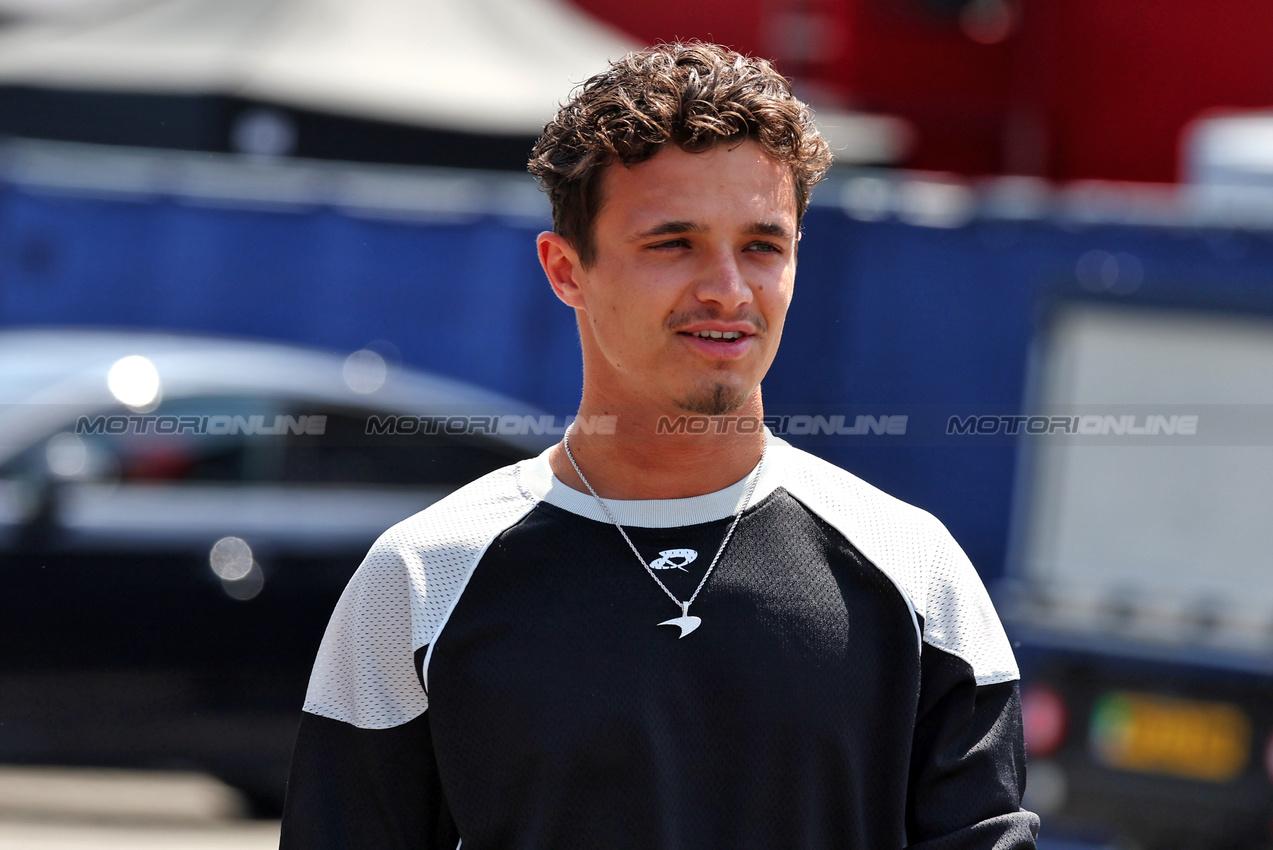 GP AUSTRIA, Lando Norris (GBR) McLaren.

26.06.2025. Formula 1 World Championship, Rd 11, Austrian Grand Prix, Spielberg, Austria, Preparation Day.

- www.xpbimages.com, EMail: requests@xpbimages.com © Copyright: Moy / XPB Images