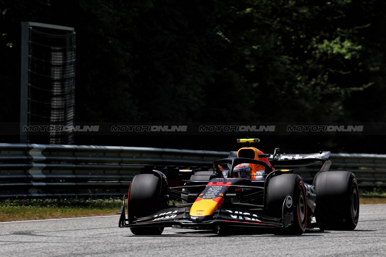 GP AUSTRIA, Yuki Tsunoda (JPN) Red Bull Racing RB21.

28.06.2025. Formula 1 World Championship, Rd 11, Austrian Grand Prix, Spielberg, Austria, Qualifiche Day.

- www.xpbimages.com, EMail: requests@xpbimages.com © Copyright: Batchelor / XPB Images