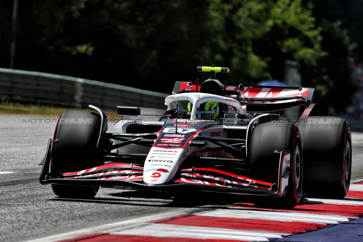 GP AUSTRIA, Oliver Bearman (GBR) Haas VF-25.

28.06.2025. Formula 1 World Championship, Rd 11, Austrian Grand Prix, Spielberg, Austria, Qualifiche Day.

- www.xpbimages.com, EMail: requests@xpbimages.com © Copyright: Batchelor / XPB Images