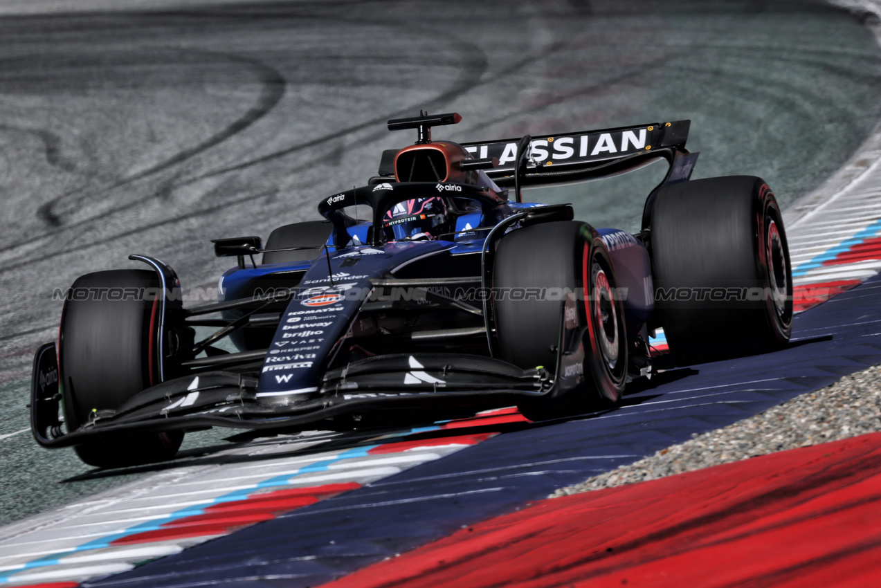GP AUSTRIA, Alexander Albon (THA) Atlassian Williams Racing FW47.

28.06.2025. Formula 1 World Championship, Rd 11, Austrian Grand Prix, Spielberg, Austria, Qualifiche Day.

- www.xpbimages.com, EMail: requests@xpbimages.com © Copyright: Charniaux / XPB Images