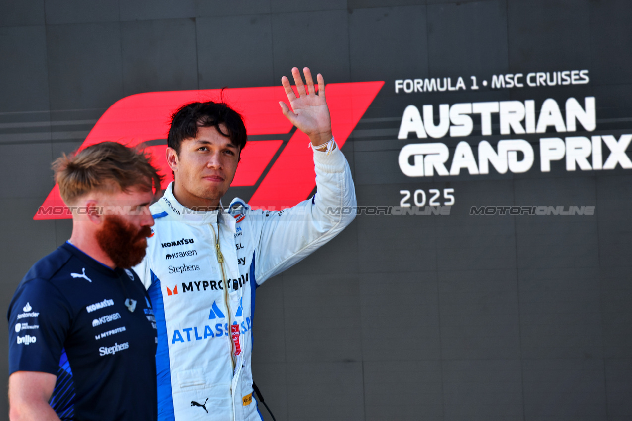GP AUSTRIA, Alexander Albon (THA) Atlassian Williams Racing.

28.06.2025. Formula 1 World Championship, Rd 11, Austrian Grand Prix, Spielberg, Austria, Qualifiche Day.

- www.xpbimages.com, EMail: requests@xpbimages.com © Copyright: Batchelor / XPB Images