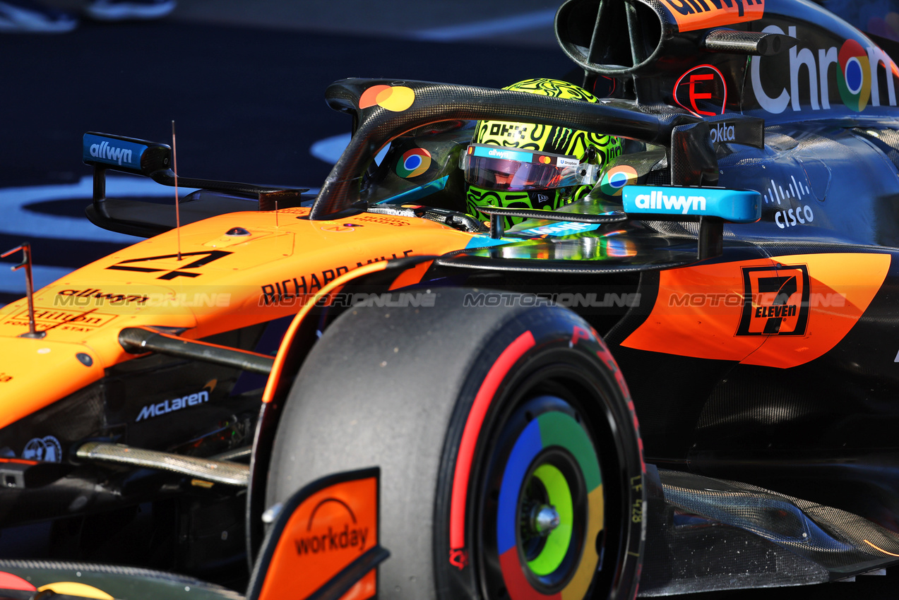 GP AUSTRIA, Lando Norris (GBR) McLaren MCL39 in qualifying parc ferme.

28.06.2025. Formula 1 World Championship, Rd 11, Austrian Grand Prix, Spielberg, Austria, Qualifiche Day.

- www.xpbimages.com, EMail: requests@xpbimages.com © Copyright: Batchelor / XPB Images