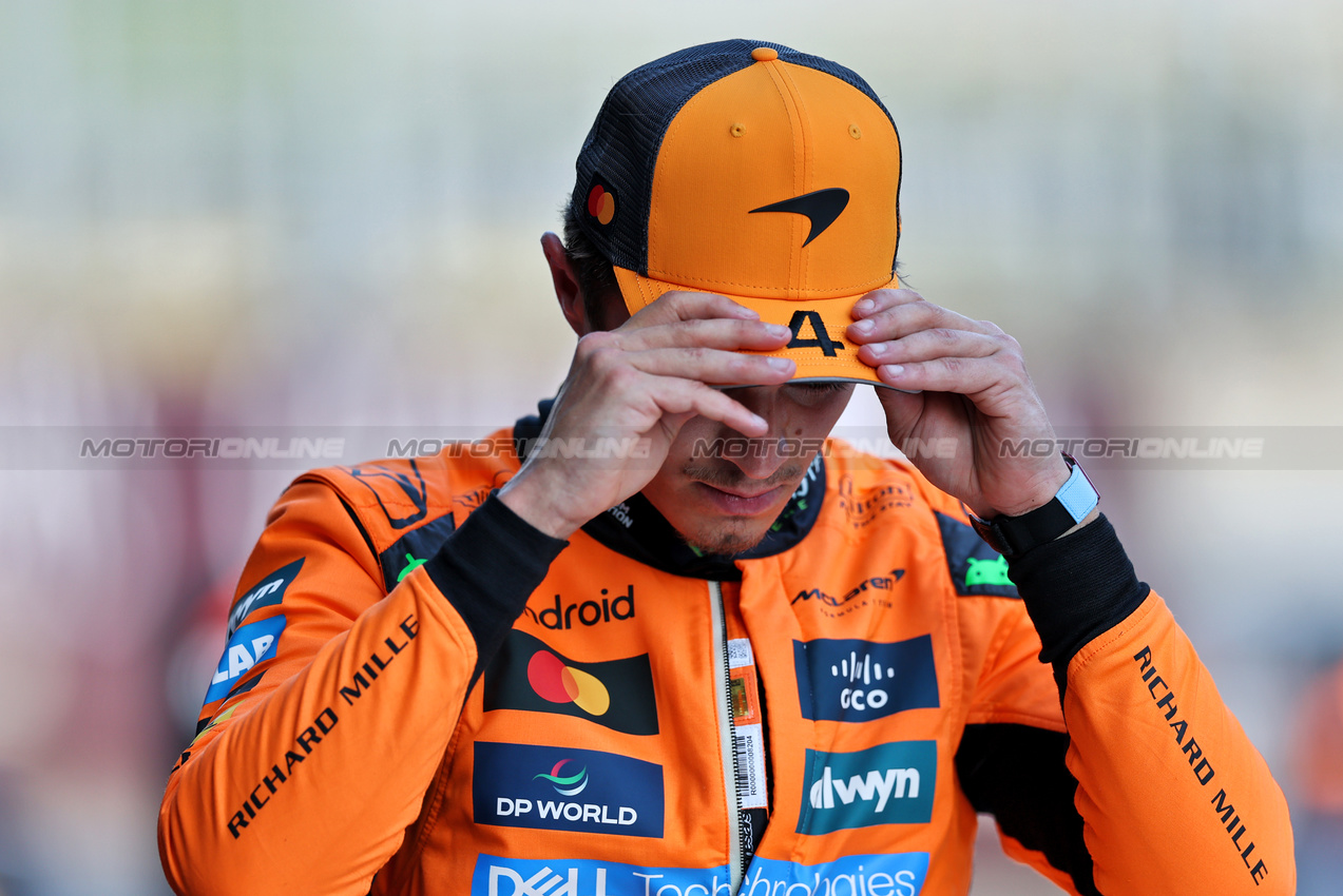 GP AUSTRIA, Pole sitter Lando Norris (GBR) McLaren in qualifying parc ferme.

28.06.2025. Formula 1 World Championship, Rd 11, Austrian Grand Prix, Spielberg, Austria, Qualifiche Day.

- www.xpbimages.com, EMail: requests@xpbimages.com © Copyright: Charniaux / XPB Images