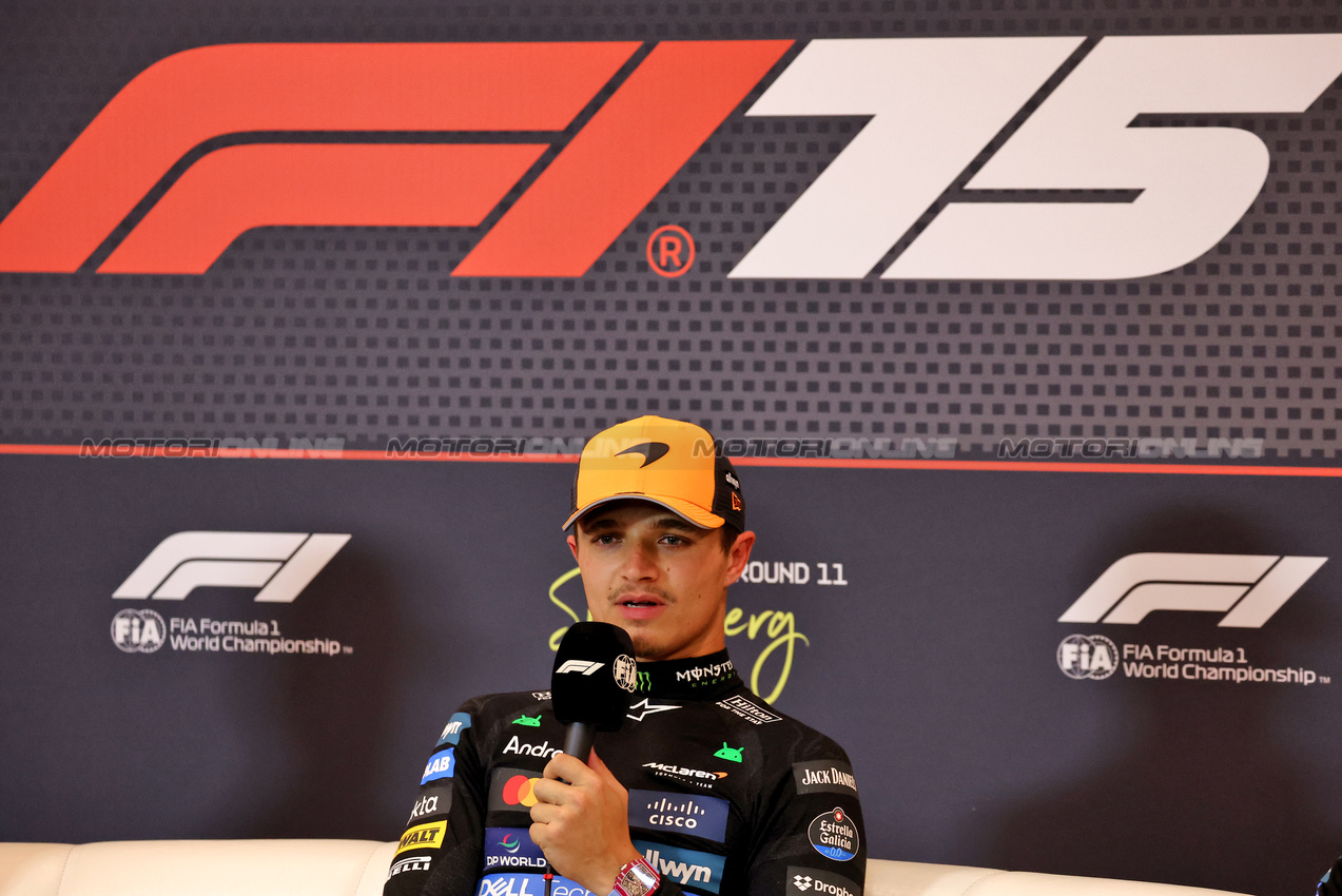 GP AUSTRIA, Lando Norris (GBR) McLaren in the post qualifying FIA Press Conference.

28.06.2025. Formula 1 World Championship, Rd 11, Austrian Grand Prix, Spielberg, Austria, Qualifiche Day.

- www.xpbimages.com, EMail: requests@xpbimages.com © Copyright: Moy / XPB Images