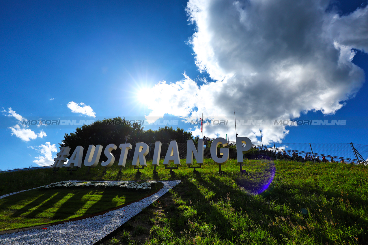 GP AUSTRIA, Circuit Atmosfera - #AustrianGP.

28.06.2025. Formula 1 World Championship, Rd 11, Austrian Grand Prix, Spielberg, Austria, Qualifiche Day.

- www.xpbimages.com, EMail: requests@xpbimages.com © Copyright: Moy / XPB Images