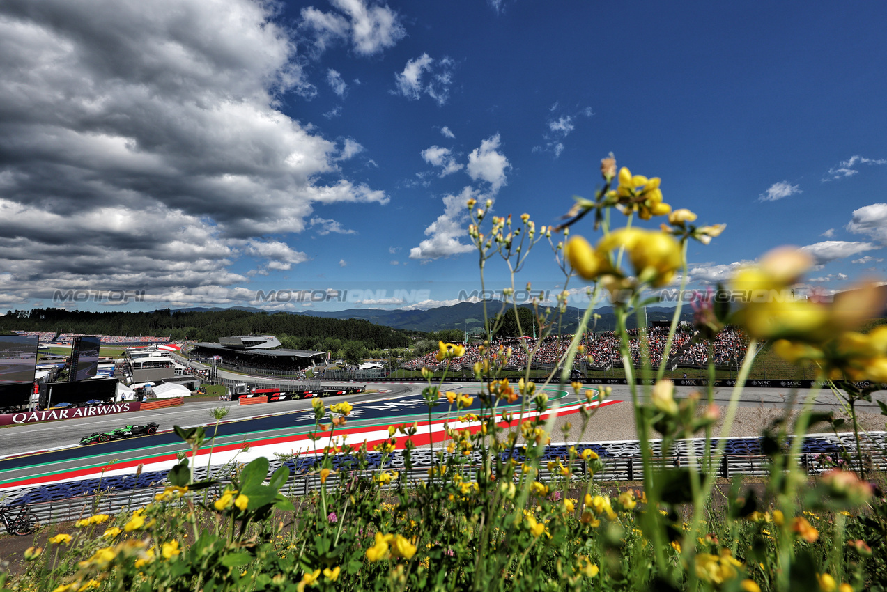 GP AUSTRIA, Gabriel Bortoleto (BRA) Sauber C45.

28.06.2025. Formula 1 World Championship, Rd 11, Austrian Grand Prix, Spielberg, Austria, Qualifiche Day.

- www.xpbimages.com, EMail: requests@xpbimages.com © Copyright: Moy / XPB Images