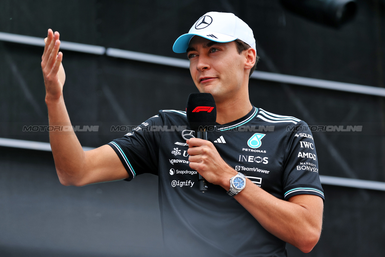 GP AUSTRIA, George Russell (GBR) Mercedes AMG F1 on the FanZone Stage.

28.06.2025. Formula 1 World Championship, Rd 11, Austrian Grand Prix, Spielberg, Austria, Qualifiche Day.

- www.xpbimages.com, EMail: requests@xpbimages.com © Copyright: Moy / XPB Images