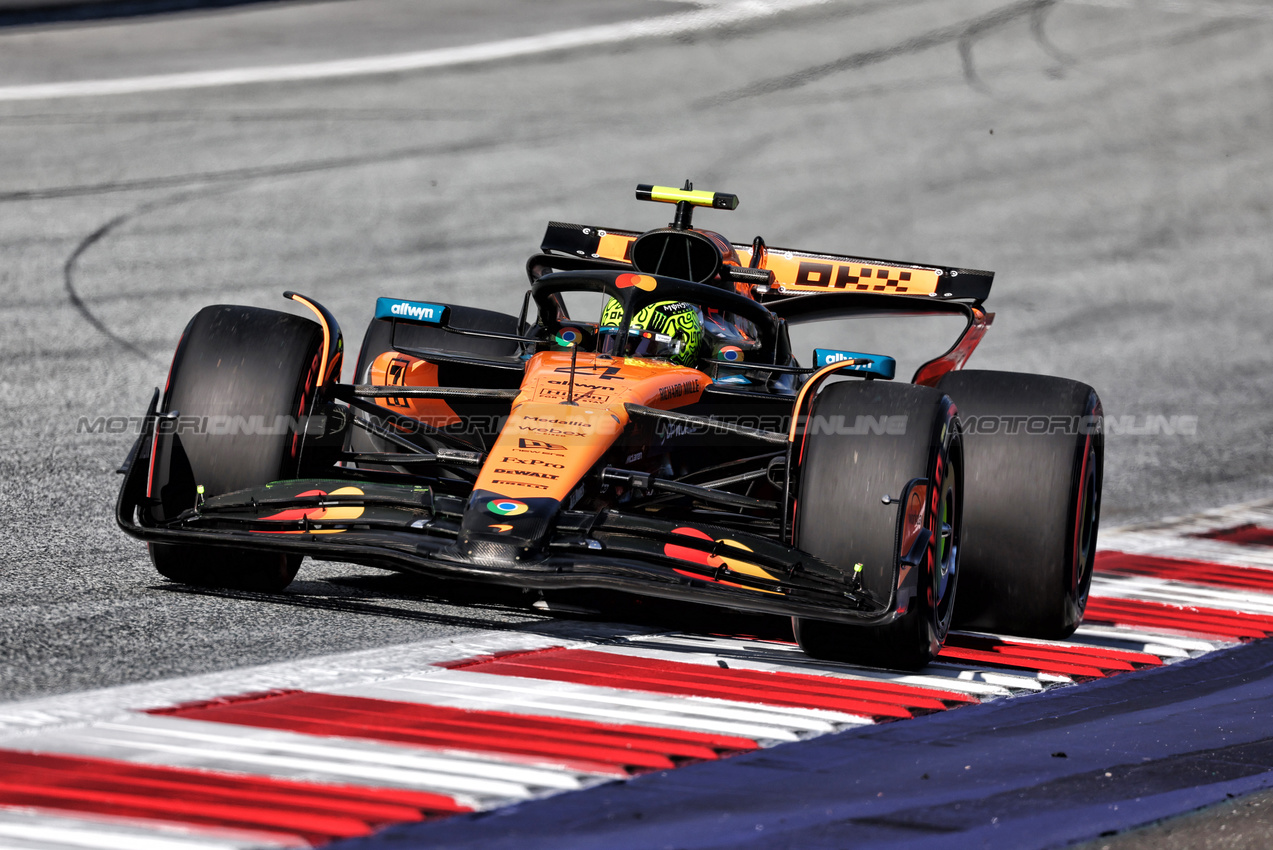 GP AUSTRIA, Lando Norris (GBR) McLaren MCL39.

28.06.2025. Formula 1 World Championship, Rd 11, Austrian Grand Prix, Spielberg, Austria, Qualifiche Day.

- www.xpbimages.com, EMail: requests@xpbimages.com © Copyright: Moy / XPB Images