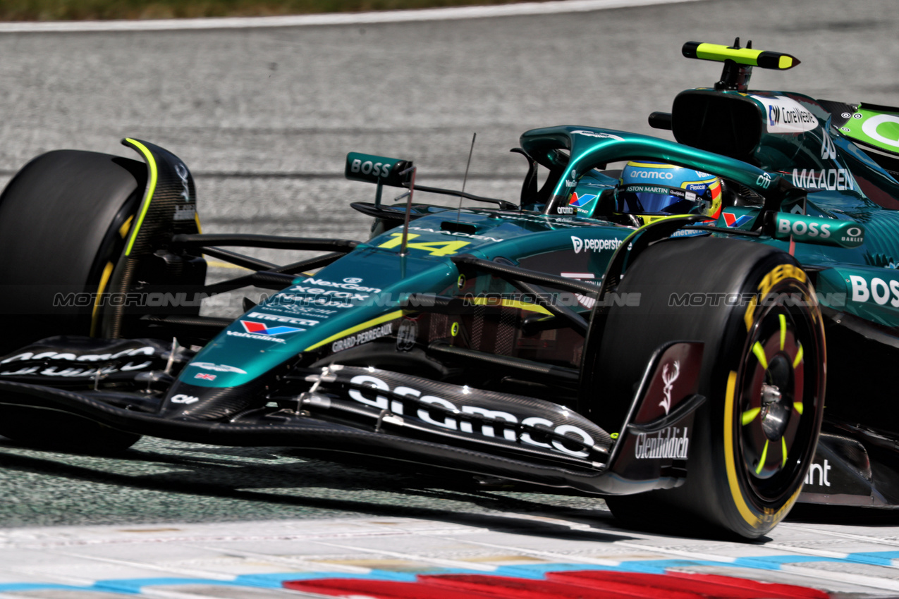 GP AUSTRIA, Fernando Alonso (ESP) Aston Martin F1 Team AMR25.

28.06.2025. Formula 1 World Championship, Rd 11, Austrian Grand Prix, Spielberg, Austria, Qualifiche Day.

- www.xpbimages.com, EMail: requests@xpbimages.com © Copyright: Batchelor / XPB Images