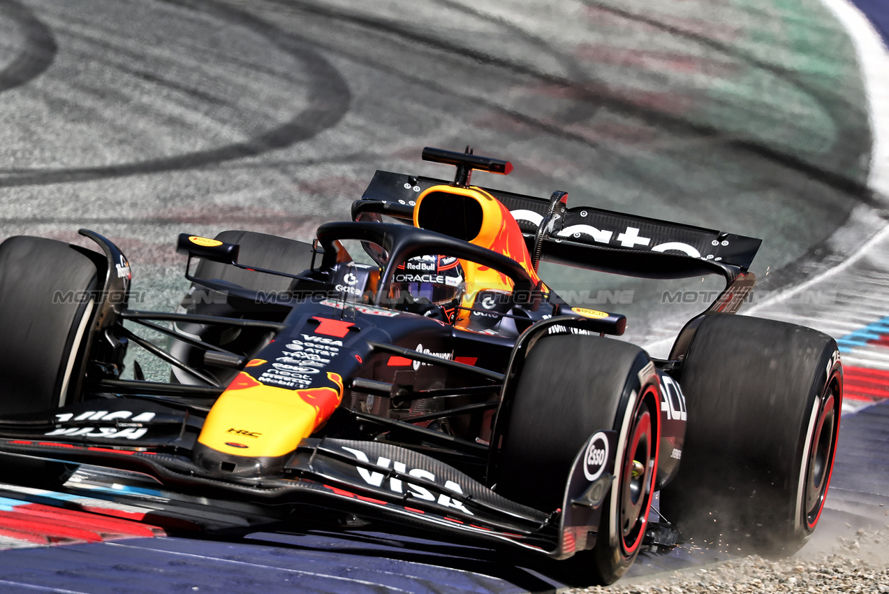 GP AUSTRIA, Max Verstappen (NLD) Red Bull Racing RB21.

28.06.2025. Formula 1 World Championship, Rd 11, Austrian Grand Prix, Spielberg, Austria, Qualifiche Day.

- www.xpbimages.com, EMail: requests@xpbimages.com © Copyright: Batchelor / XPB Images