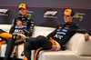GP AUSTRIA, (L to R): Lando Norris (GBR) McLaren e Oscar Piastri (AUS) McLaren in the post qualifying FIA Press Conference.

28.06.2025. Formula 1 World Championship, Rd 11, Austrian Grand Prix, Spielberg, Austria, Qualifiche Day.

- www.xpbimages.com, EMail: requests@xpbimages.com © Copyright: Moy / XPB Images