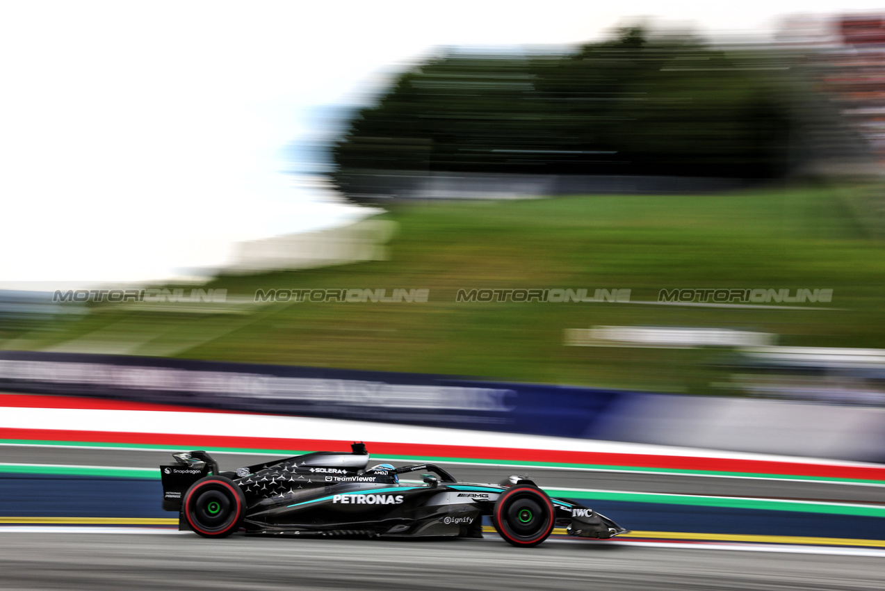 GP AUSTRIA, George Russell (GBR) Mercedes AMG F1 W16.

27.06.2025. Formula 1 World Championship, Rd 11, Austrian Grand Prix, Spielberg, Austria, Practice Day.

- www.xpbimages.com, EMail: requests@xpbimages.com © Copyright: Charniaux / XPB Images