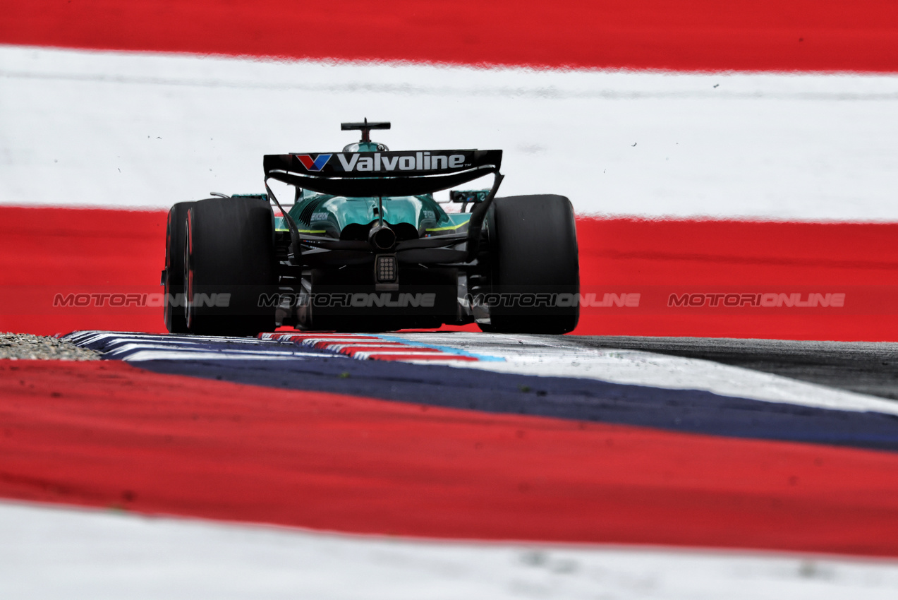 GP AUSTRIA, Lance Stroll (CDN) Aston Martin F1 Team AMR25.



27.06.2025. Formula 1 World Championship, Rd 11, Austrian Grand Prix, Spielberg, Austria, Practice Day.

- www.xpbimages.com, EMail: requests@xpbimages.com © Copyright: Moy / XPB Images