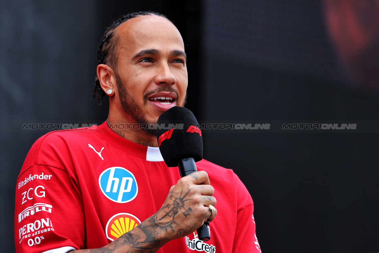 GP AUSTRIA, Lewis Hamilton (GBR) Ferrari on the FanZone Stage.

27.06.2025. Formula 1 World Championship, Rd 11, Austrian Grand Prix, Spielberg, Austria, Practice Day.

- www.xpbimages.com, EMail: requests@xpbimages.com © Copyright: Moy / XPB Images