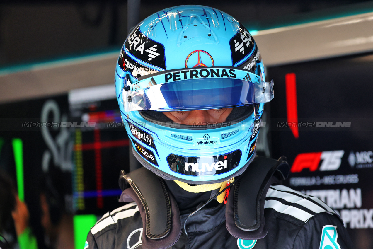 GP AUSTRIA, George Russell (GBR) Mercedes AMG F1.

27.06.2025. Formula 1 World Championship, Rd 11, Austrian Grand Prix, Spielberg, Austria, Practice Day.

- www.xpbimages.com, EMail: requests@xpbimages.com © Copyright: Batchelor / XPB Images