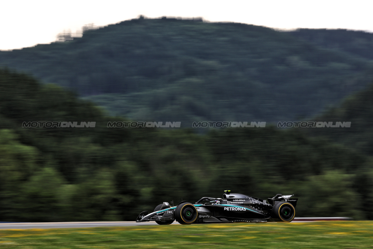 GP AUSTRIA, Andrea Kimi Antonelli (ITA) Mercedes AMG F1 W16.

27.06.2025. Formula 1 World Championship, Rd 11, Austrian Grand Prix, Spielberg, Austria, Practice Day.

- www.xpbimages.com, EMail: requests@xpbimages.com © Copyright: Moy / XPB Images