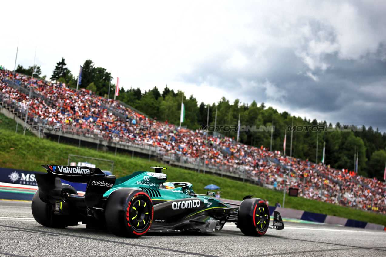 GP AUSTRIA, Fernando Alonso (ESP) Aston Martin F1 Team AMR25.

27.06.2025. Formula 1 World Championship, Rd 11, Austrian Grand Prix, Spielberg, Austria, Practice Day.

- www.xpbimages.com, EMail: requests@xpbimages.com © Copyright: Charniaux / XPB Images