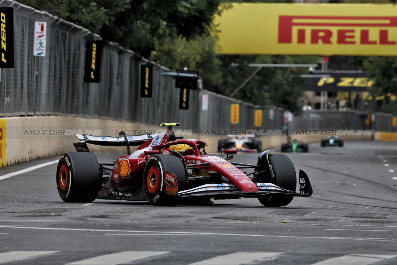 GP AZERBAIJAN, Lewis Hamilton (GBR) Ferrari SF-25.

21.09.2025. Formula 1 World Championship, Rd 17, Azerbaijan Grand Prix, Baku Street Circuit, Azerbaijan, Gara Day.

- www.xpbimages.com, EMail: requests@xpbimages.com © Copyright: Charniaux / XPB Images