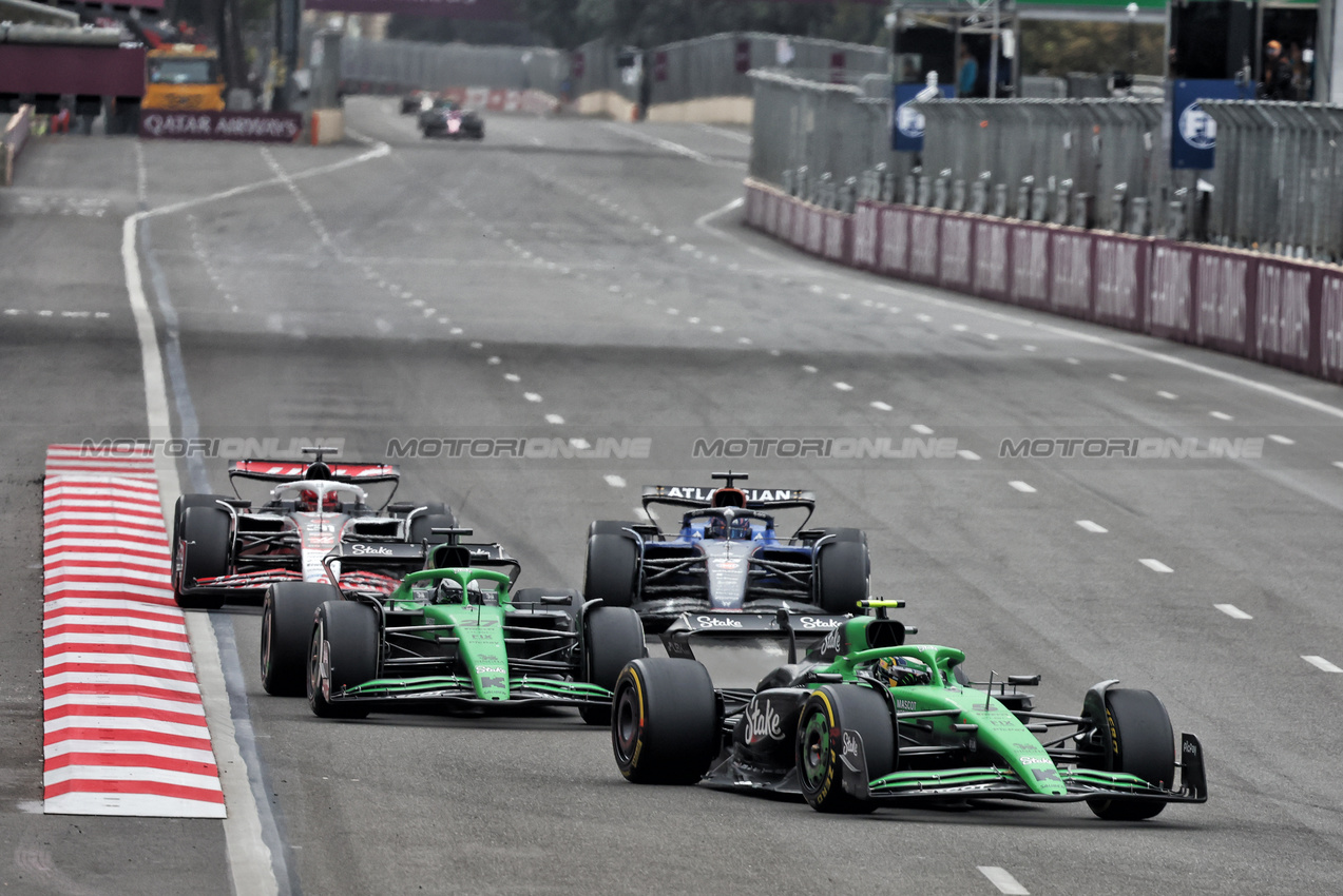 GP AZERBAIJAN, Gabriel Bortoleto (BRA) Sauber C45.

21.09.2025. Formula 1 World Championship, Rd 17, Azerbaijan Grand Prix, Baku Street Circuit, Azerbaijan, Gara Day.

- www.xpbimages.com, EMail: requests@xpbimages.com © Copyright: Bearne / XPB Images