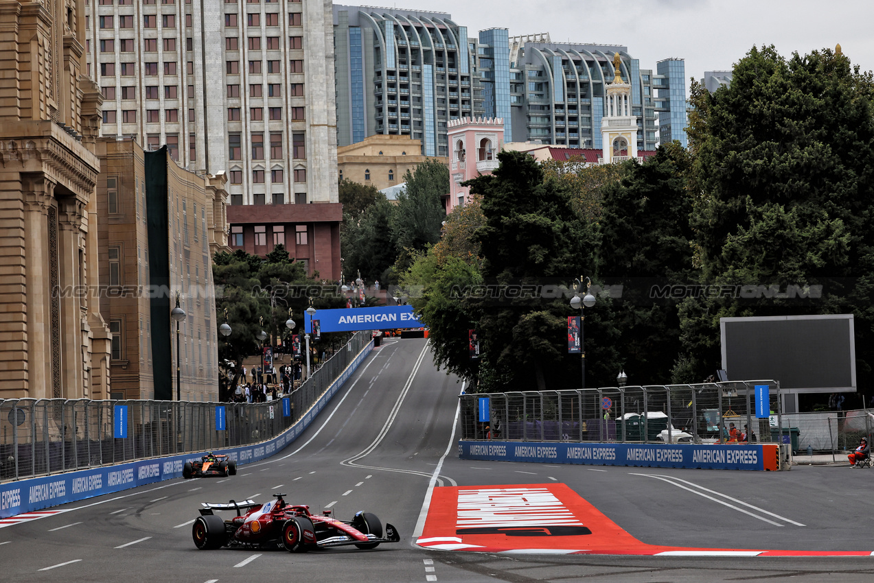 GP AZERBAIJAN, Charles Leclerc (MON) Ferrari SF-25.

21.09.2025. Formula 1 World Championship, Rd 17, Azerbaijan Grand Prix, Baku Street Circuit, Azerbaijan, Gara Day.

 - www.xpbimages.com, EMail: requests@xpbimages.com © Copyright: Rew / XPB Images