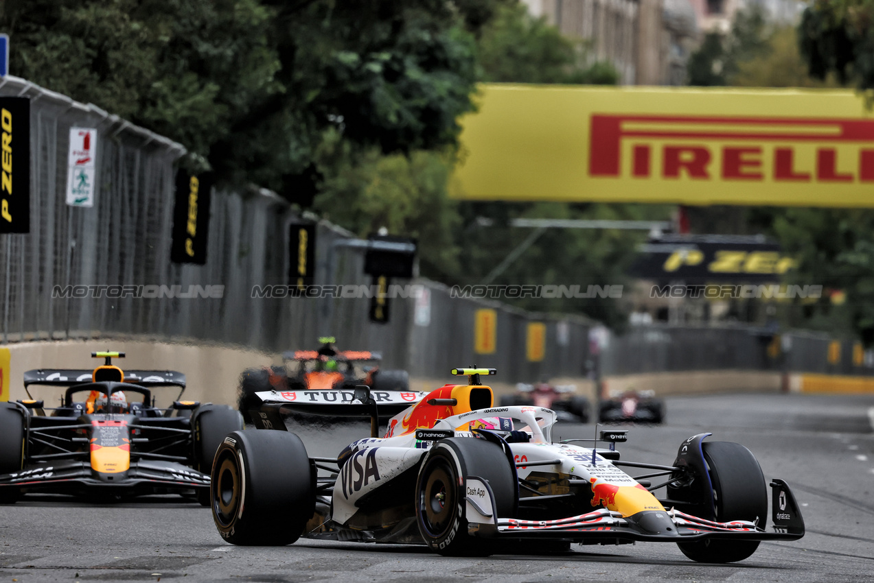 GP AZERBAIJAN, Liam Lawson (NZL) Racing Bulls VCARB 02.

21.09.2025. Formula 1 World Championship, Rd 17, Azerbaijan Grand Prix, Baku Street Circuit, Azerbaijan, Gara Day.

- www.xpbimages.com, EMail: requests@xpbimages.com © Copyright: Charniaux / XPB Images