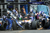 GP AZERBAIJAN, Isack Hadjar (FRA) Racing Bulls VCARB 02 makes a pit stop.

21.09.2025. Formula 1 World Championship, Rd 17, Azerbaijan Grand Prix, Baku Street Circuit, Azerbaijan, Gara Day.

- www.xpbimages.com, EMail: requests@xpbimages.com © Copyright: Batchelor / XPB Images