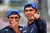 GP AZERBAIJAN, Alexander Albon (THA) Atlassian Williams Racing e Carlos Sainz (ESP) Atlassian Williams Racing on the drivers' parade.

21.09.2025. Formula 1 World Championship, Rd 17, Azerbaijan Grand Prix, Baku Street Circuit, Azerbaijan, Gara Day.

- www.xpbimages.com, EMail: requests@xpbimages.com © Copyright: Charniaux / XPB Images