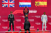 GP AZERBAIJAN, The podium (L to R): George Russell (GBR) Mercedes AMG F1, second; Max Verstappen (NLD) Red Bull Racing, vincitore; Carlos Sainz (ESP) Atlassian Williams Racing, third.

21.09.2025. Formula 1 World Championship, Rd 17, Azerbaijan Grand Prix, Baku Street Circuit, Azerbaijan, Gara Day.

- www.xpbimages.com, EMail: requests@xpbimages.com © Copyright: Bearne / XPB Images