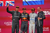 GP AZERBAIJAN, The podium (L to R): George Russell (GBR) Mercedes AMG F1, second; Max Verstappen (NLD) Red Bull Racing, vincitore; Carlos Sainz (ESP) Atlassian Williams Racing, third; Paul Monaghan (GBR) Red Bull Racing Chief Engineer.

21.09.2025. Formula 1 World Championship, Rd 17, Azerbaijan Grand Prix, Baku Street Circuit, Azerbaijan, Gara Day.

 - www.xpbimages.com, EMail: requests@xpbimages.com © Copyright: Rew / XPB Images