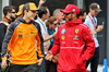 GP AZERBAIJAN, (L to R): Oscar Piastri (AUS) McLaren e Lewis Hamilton (GBR) Ferrari on the drivers' parade.

21.09.2025. Formula 1 World Championship, Rd 17, Azerbaijan Grand Prix, Baku Street Circuit, Azerbaijan, Gara Day.

- www.xpbimages.com, EMail: requests@xpbimages.com © Copyright: Charniaux / XPB Images