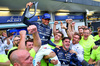 GP AZERBAIJAN, Carlos Sainz (ESP) Atlassian Williams Racing celebrates his third position with the team.

21.09.2025. Formula 1 World Championship, Rd 17, Azerbaijan Grand Prix, Baku Street Circuit, Azerbaijan, Gara Day.

- www.xpbimages.com, EMail: requests@xpbimages.com © Copyright: Batchelor / XPB Images