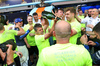 GP AZERBAIJAN, Carlos Sainz (ESP) Atlassian Williams Racing celebrates his third position with the team.

21.09.2025. Formula 1 World Championship, Rd 17, Azerbaijan Grand Prix, Baku Street Circuit, Azerbaijan, Gara Day.

- www.xpbimages.com, EMail: requests@xpbimages.com © Copyright: Bearne / XPB Images
