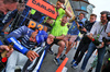 GP AZERBAIJAN, Carlos Sainz (ESP) Atlassian Williams Racing celebrates his third position with the team.

21.09.2025. Formula 1 World Championship, Rd 17, Azerbaijan Grand Prix, Baku Street Circuit, Azerbaijan, Gara Day.

- www.xpbimages.com, EMail: requests@xpbimages.com © Copyright: Batchelor / XPB Images