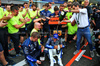 GP AZERBAIJAN, Carlos Sainz (ESP) Atlassian Williams Racing celebrates his third position with the team.

21.09.2025. Formula 1 World Championship, Rd 17, Azerbaijan Grand Prix, Baku Street Circuit, Azerbaijan, Gara Day.

- www.xpbimages.com, EMail: requests@xpbimages.com © Copyright: Batchelor / XPB Images