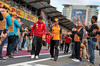GP AZERBAIJAN, (L to R): Charles Leclerc (MON) Ferrari e Lando Norris (GBR) McLaren on the drivers' parade.

21.09.2025. Formula 1 World Championship, Rd 17, Azerbaijan Grand Prix, Baku Street Circuit, Azerbaijan, Gara Day.

 - www.xpbimages.com, EMail: requests@xpbimages.com © Copyright: Rew / XPB Images
