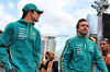 GP AZERBAIJAN, (L to R): Lance Stroll (CDN) Aston Martin F1 Team e Fernando Alonso (ESP) Aston Martin F1 Team on the drivers' parade.

21.09.2025. Formula 1 World Championship, Rd 17, Azerbaijan Grand Prix, Baku Street Circuit, Azerbaijan, Gara Day.

 - www.xpbimages.com, EMail: requests@xpbimages.com © Copyright: Rew / XPB Images