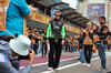 GP AZERBAIJAN, Nico Hulkenberg (GER) Sauber on the drivers' parade.

21.09.2025. Formula 1 World Championship, Rd 17, Azerbaijan Grand Prix, Baku Street Circuit, Azerbaijan, Gara Day.

 - www.xpbimages.com, EMail: requests@xpbimages.com © Copyright: Rew / XPB Images