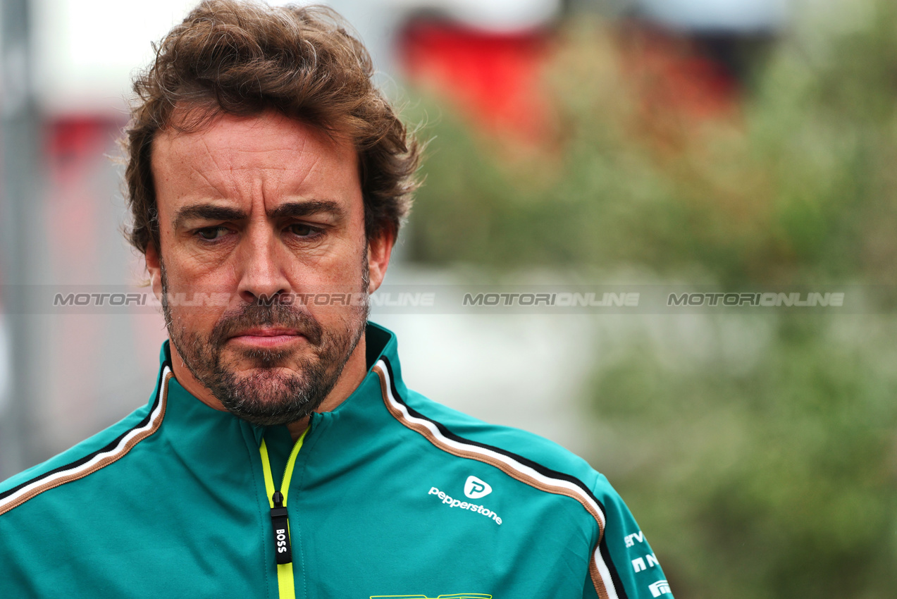 GP AZERBAIJAN, Fernando Alonso (ESP) Aston Martin F1 Team.

18.09.2025. Formula 1 World Championship, Rd 17, Azerbaijan Grand Prix, Baku Street Circuit, Azerbaijan, Preparation Day.

- www.xpbimages.com, EMail: requests@xpbimages.com © Copyright: Batchelor / XPB Images