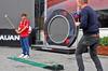 GP AZERBAIJAN, Charles Leclerc (MON) Ferrari plays golf in the paddock with Simon Lazenby (GBR) Sky Sports F1 TV Presenter.

18.09.2025. Formula 1 World Championship, Rd 17, Azerbaijan Grand Prix, Baku Street Circuit, Azerbaijan, Preparation Day.

 - www.xpbimages.com, EMail: requests@xpbimages.com © Copyright: Rew / XPB Images