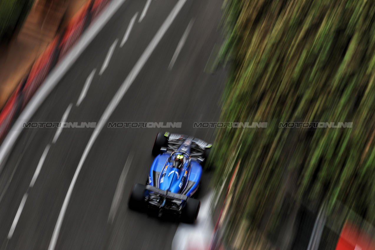 GP AZERBAIJAN, Carlos Sainz (ESP) Atlassian Williams Racing FW47.

20.09.2025. Formula 1 World Championship, Rd 17, Azerbaijan Grand Prix, Baku Street Circuit, Azerbaijan, Qualifiche Day.

- www.xpbimages.com, EMail: requests@xpbimages.com © Copyright: Charniaux / XPB Images