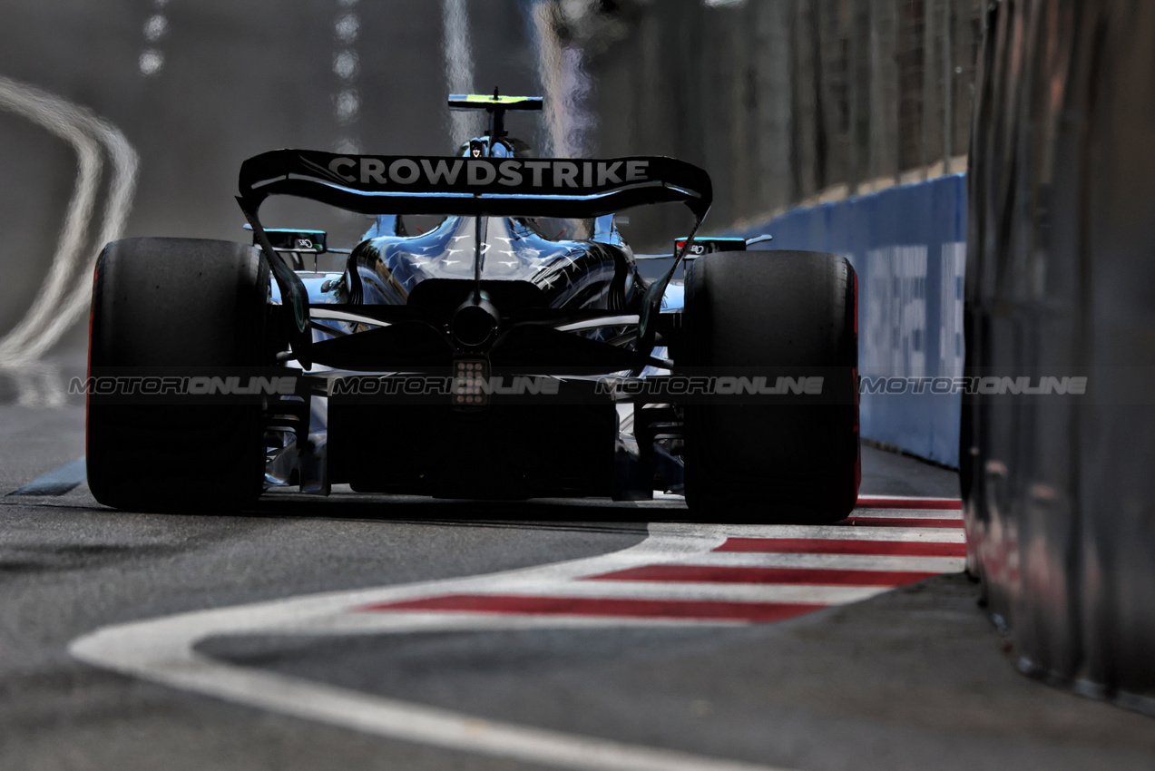 GP AZERBAIJAN, Andrea Kimi Antonelli (ITA) Mercedes AMG F1 W16.

20.09.2025. Formula 1 World Championship, Rd 17, Azerbaijan Grand Prix, Baku Street Circuit, Azerbaijan, Qualifiche Day.

 - www.xpbimages.com, EMail: requests@xpbimages.com © Copyright: Rew / XPB Images