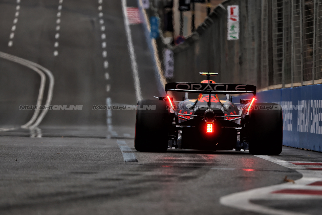 GP AZERBAIJAN, Yuki Tsunoda (JPN) Red Bull Racing RB21.

20.09.2025. Formula 1 World Championship, Rd 17, Azerbaijan Grand Prix, Baku Street Circuit, Azerbaijan, Qualifiche Day.

 - www.xpbimages.com, EMail: requests@xpbimages.com © Copyright: Rew / XPB Images