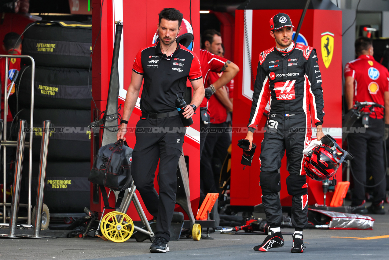 GP AZERBAIJAN, Esteban Ocon (FRA) Haas F1 Team.

20.09.2025. Formula 1 World Championship, Rd 17, Azerbaijan Grand Prix, Baku Street Circuit, Azerbaijan, Qualifiche Day.

- www.xpbimages.com, EMail: requests@xpbimages.com © Copyright: Batchelor / XPB Images