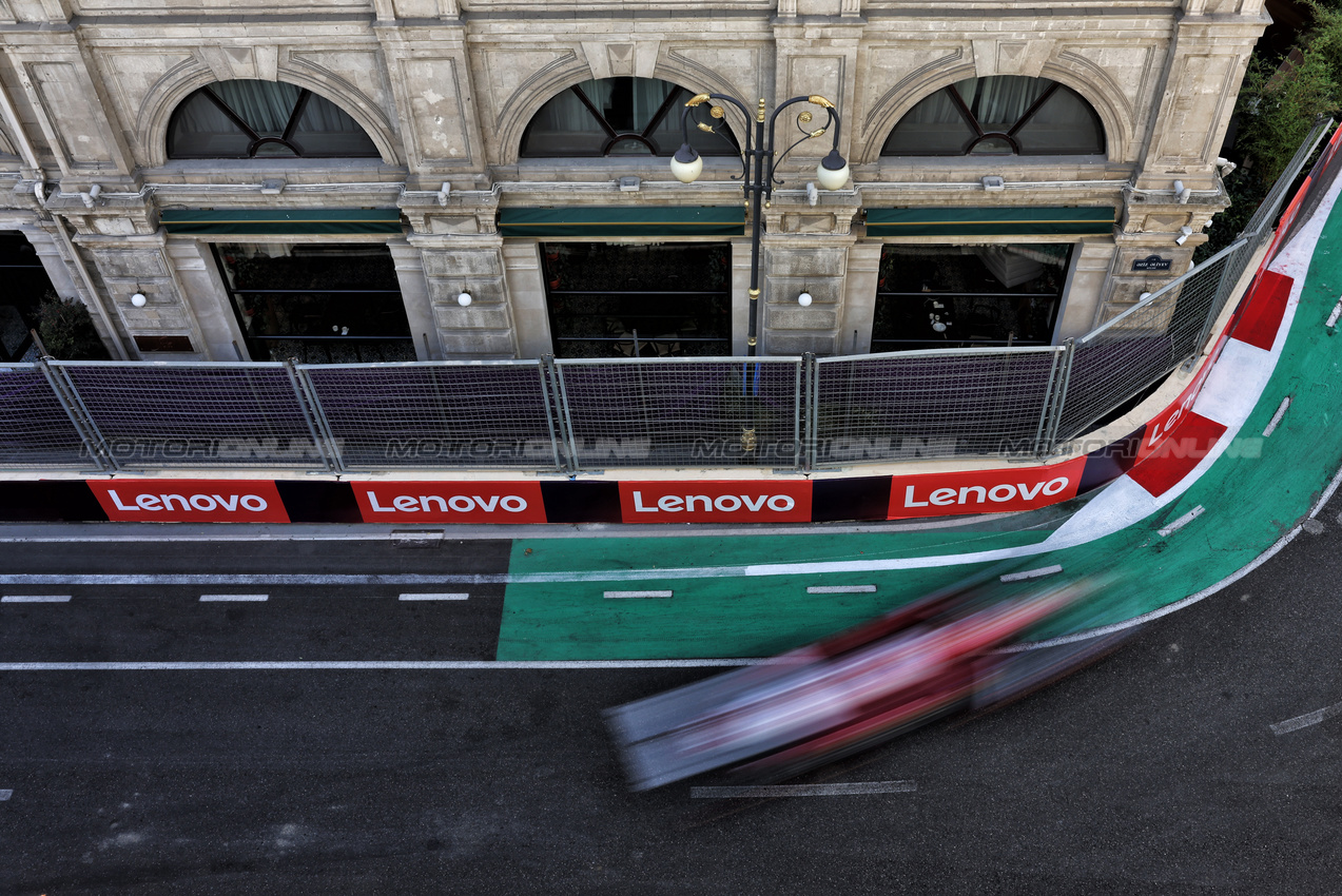 GP AZERBAIJAN, Charles Leclerc (MON) Ferrari SF-25.

20.09.2025. Formula 1 World Championship, Rd 17, Azerbaijan Grand Prix, Baku Street Circuit, Azerbaijan, Qualifiche Day.

 - www.xpbimages.com, EMail: requests@xpbimages.com © Copyright: Rew / XPB Images