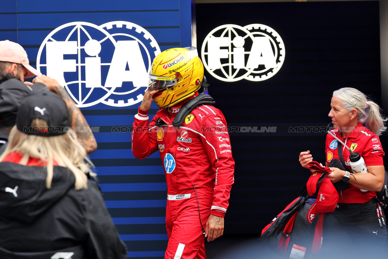 GP AZERBAIJAN, Lewis Hamilton (GBR) Ferrari.

20.09.2025. Formula 1 World Championship, Rd 17, Azerbaijan Grand Prix, Baku Street Circuit, Azerbaijan, Qualifiche Day.

- www.xpbimages.com, EMail: requests@xpbimages.com © Copyright: Bearne / XPB Images