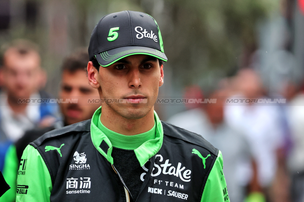 GP AZERBAIJAN, Gabriel Bortoleto (BRA) Sauber.

20.09.2025. Formula 1 World Championship, Rd 17, Azerbaijan Grand Prix, Baku Street Circuit, Azerbaijan, Qualifiche Day.

- www.xpbimages.com, EMail: requests@xpbimages.com © Copyright: Charniaux / XPB Images