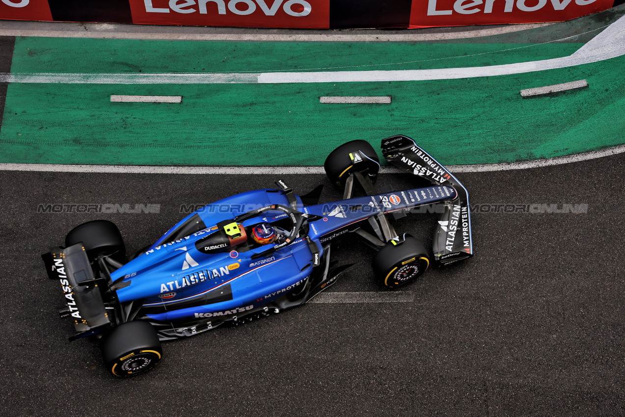 GP AZERBAIJAN, Carlos Sainz (ESP) Atlassian Williams Racing FW47.

20.09.2025. Formula 1 World Championship, Rd 17, Azerbaijan Grand Prix, Baku Street Circuit, Azerbaijan, Qualifiche Day.

 - www.xpbimages.com, EMail: requests@xpbimages.com © Copyright: Rew / XPB Images